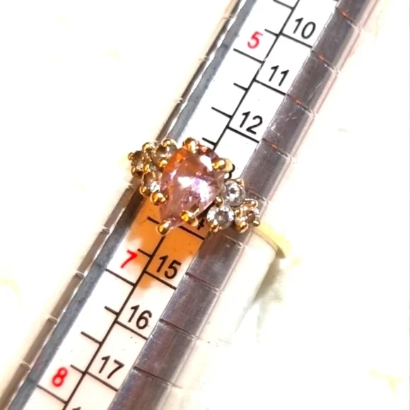 𝅺SOLID 14KT Morganite Sapphire Vintage Ring - Picture 3 of 7